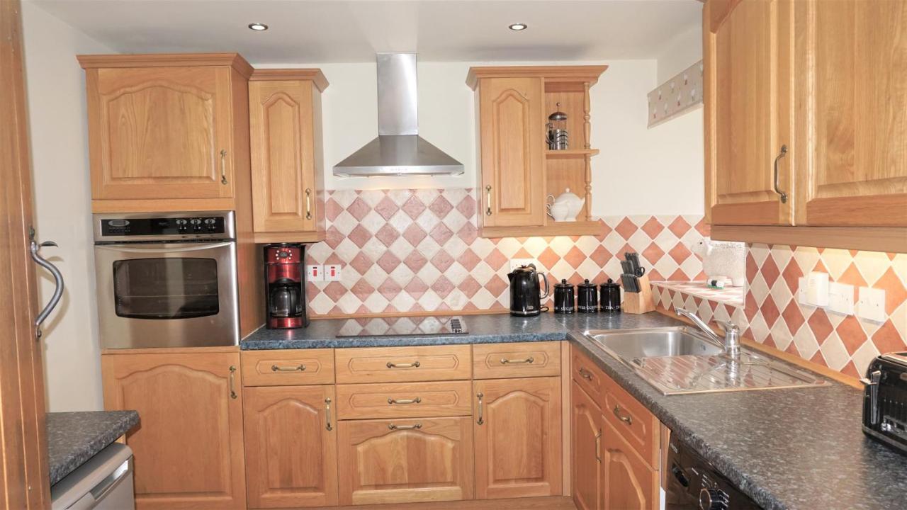 Sheep Dip Cottage - 5* Cyfie Farm, With Log Burner And Private Hot Tub Llanfyllin Экстерьер фото