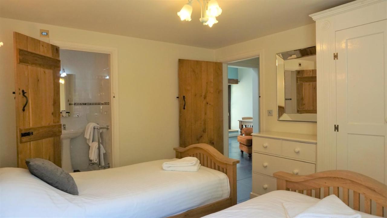 Sheep Dip Cottage - 5* Cyfie Farm, With Log Burner And Private Hot Tub Llanfyllin Экстерьер фото